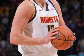 ayxplay-赛前突围战来临，丹佛掘金围绕足总杯临场应变，话题不断，数据趋势出现新变化的简单介绍