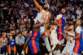 爱游戏AYX-公牛前途光明！，费德勒新星刷新纪录表现突出比赛高潮迭起(公牛JRMAN)